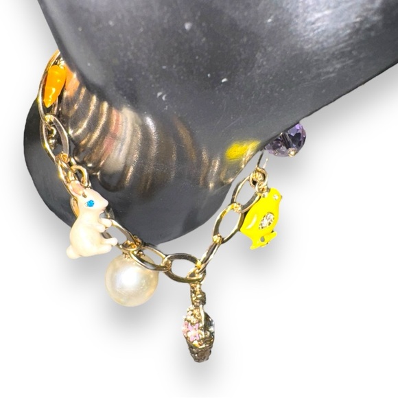 Cute Easter Gold Charm Bracelet - Picture 2 of 5